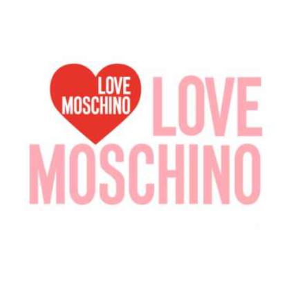 Tendenze Accessori 2024: L'Impatto delle Borse Love Moschino